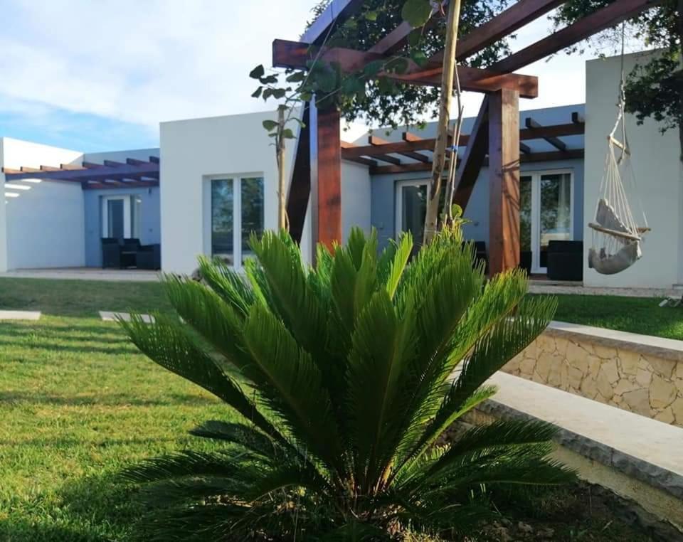 Furnaka Eco Village Луриня Екстериор снимка
